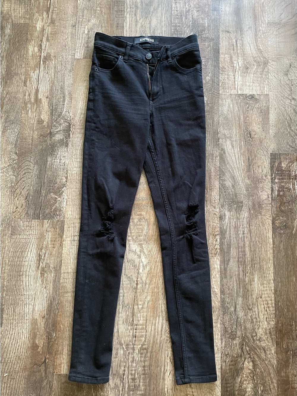 Express 2R black skinny jeans jeggings ripped 2 regular